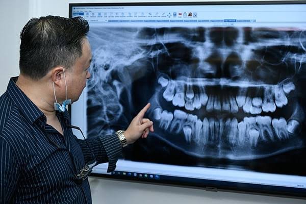 Digital dental X-rays and smile assessment for orthodontic treatment planning in Patna