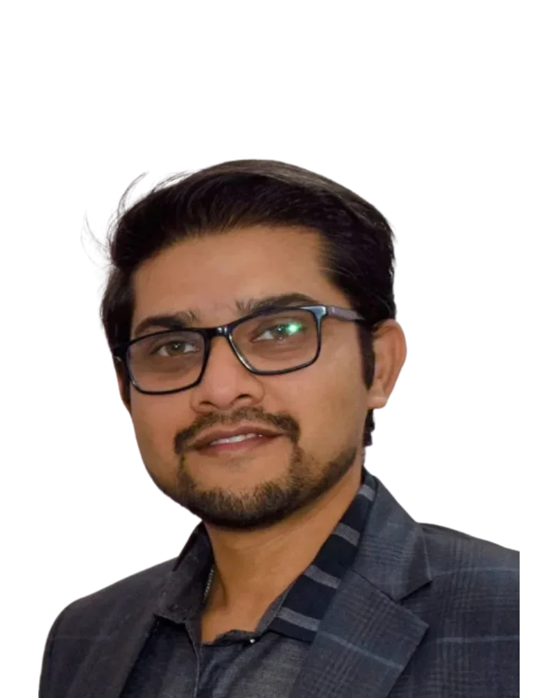 Dr. Monojit Dutta providing patient-focused dental care at Dental Comfort Zone in Patna.